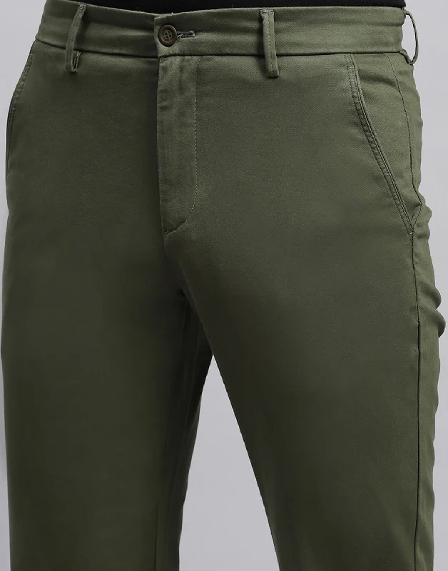 Men Olive Solid Regular Fit Trouser