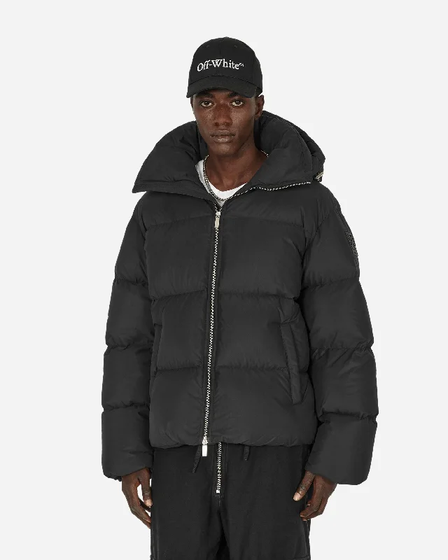 Patch Arrow Down Puffer Jacket Black